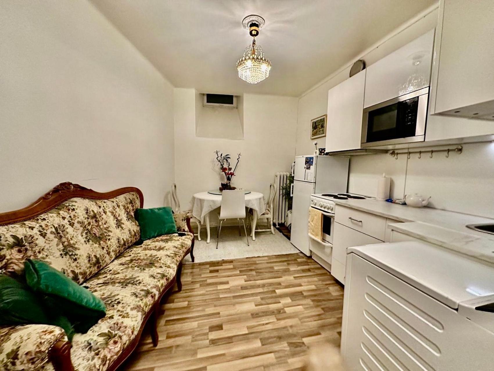 Finland, Helsinki Center Apartment ภายนอก รูปภาพ